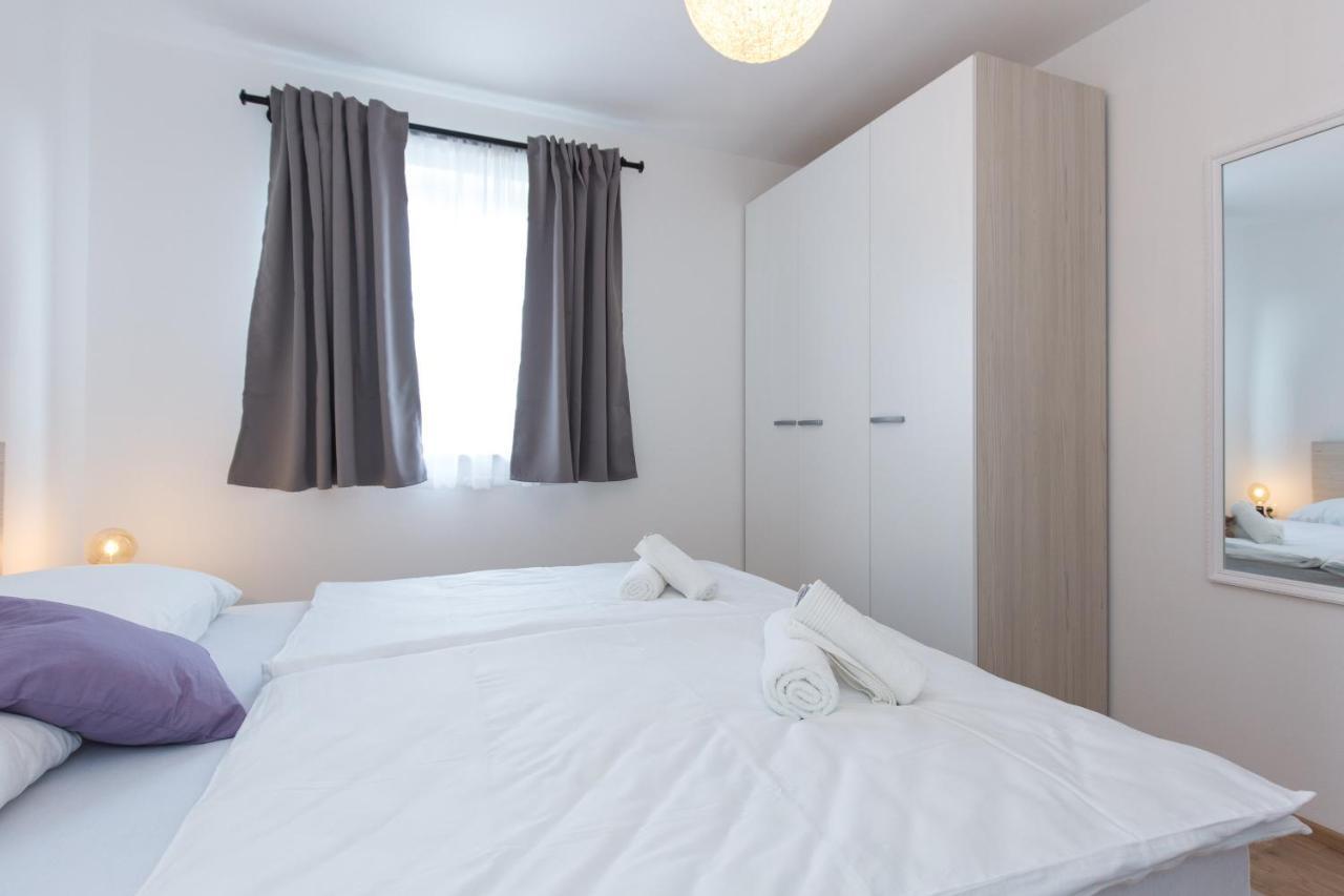 Apartments Kiara Пунат Экстерьер фото